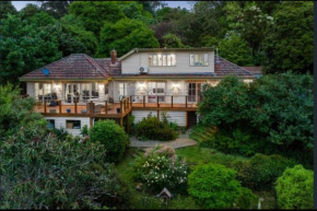 Mountain Villa in Dandenong Ranges